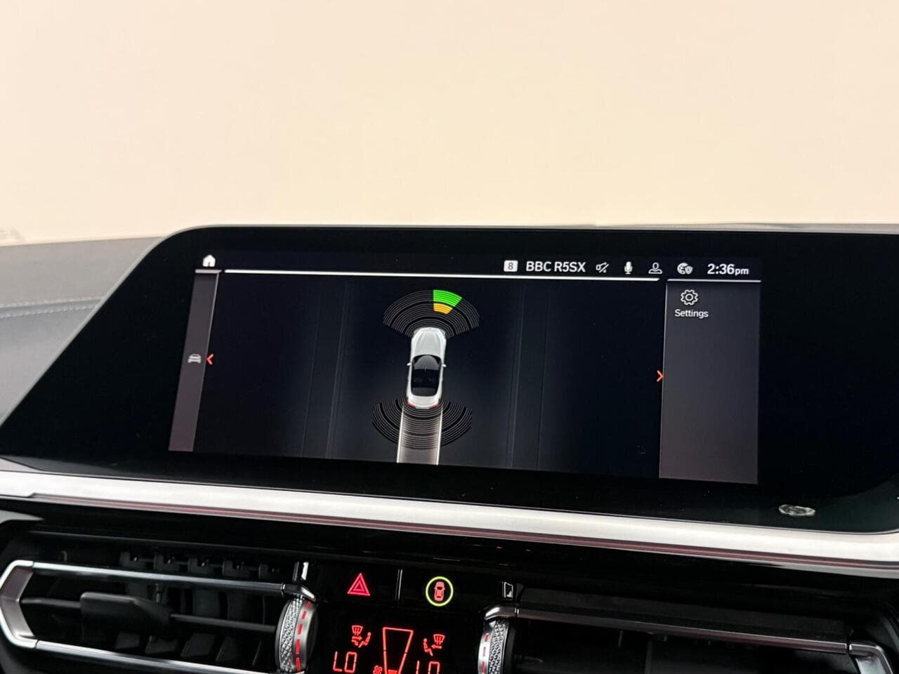 BMW Z4 thumbnail Infotainment System