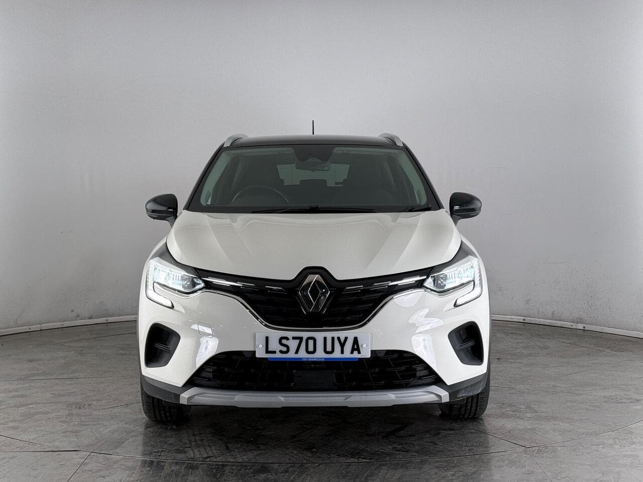 Renault Captur thumbnail Front