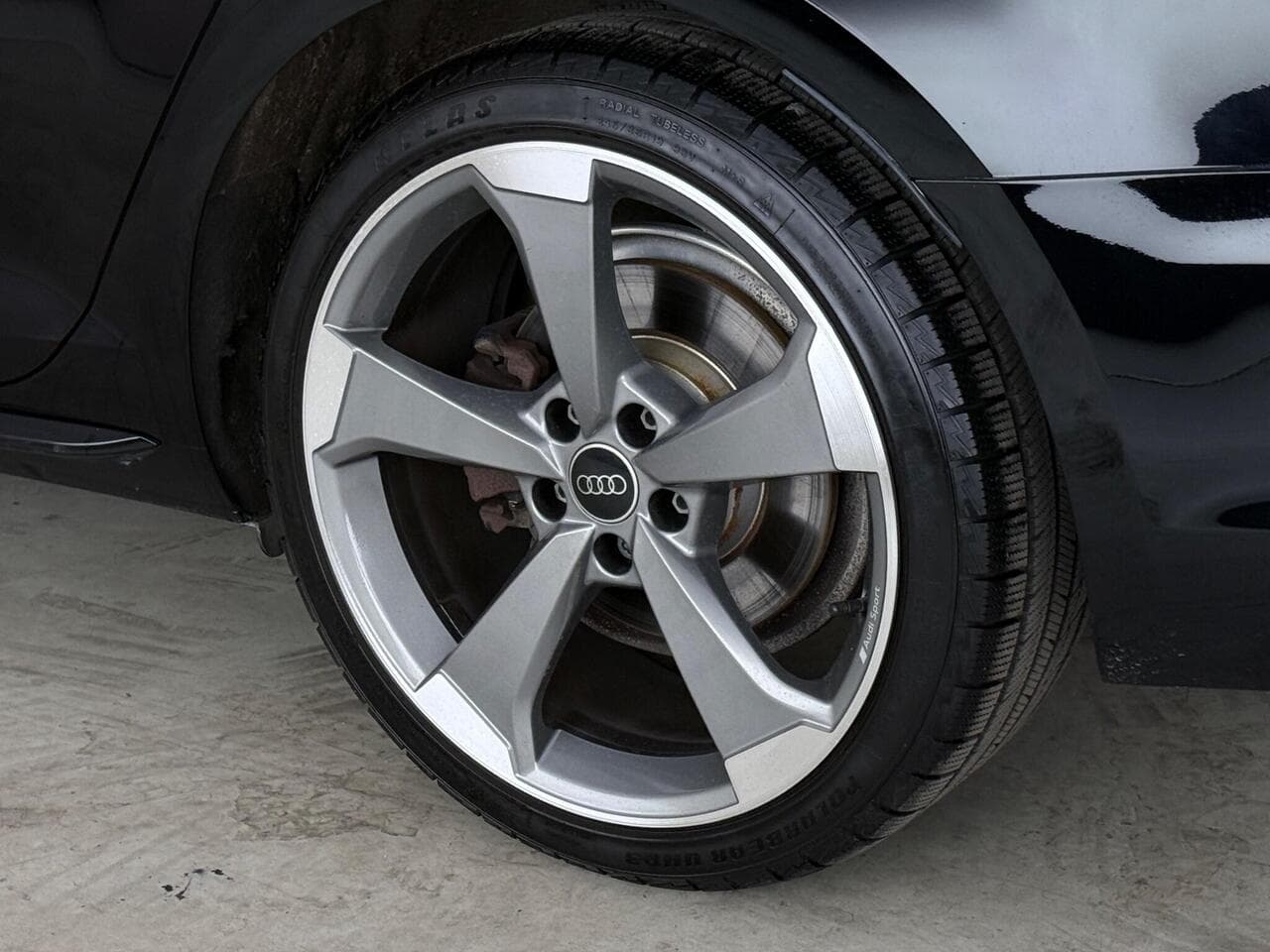 Audi A4 thumbnail Wheel