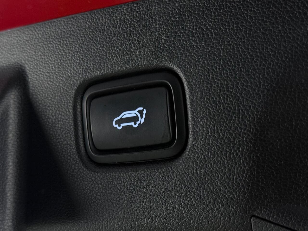 Hyundai TUCSON thumbnail Misc Controls