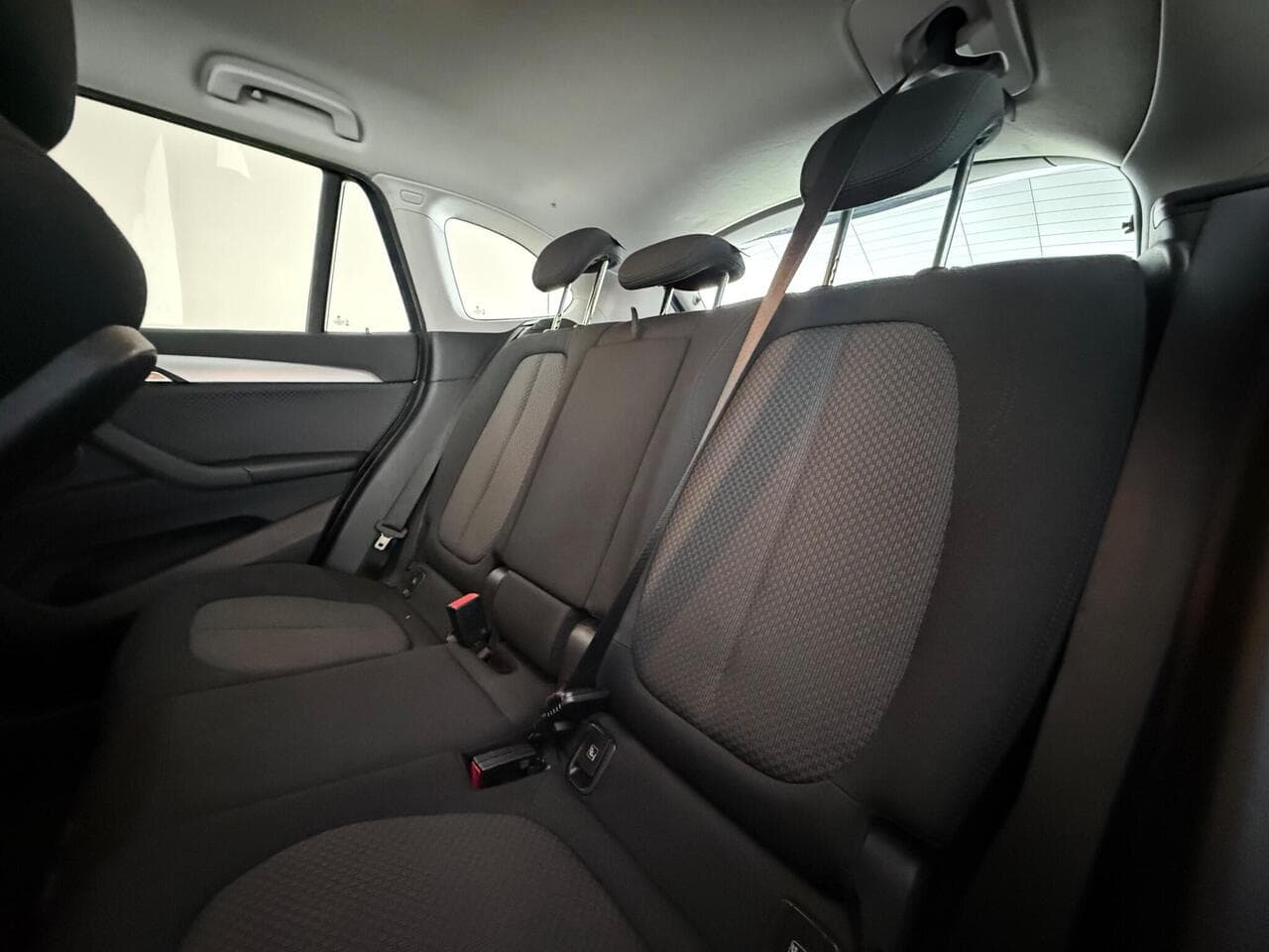 BMW X1 thumbnail Seats Rear