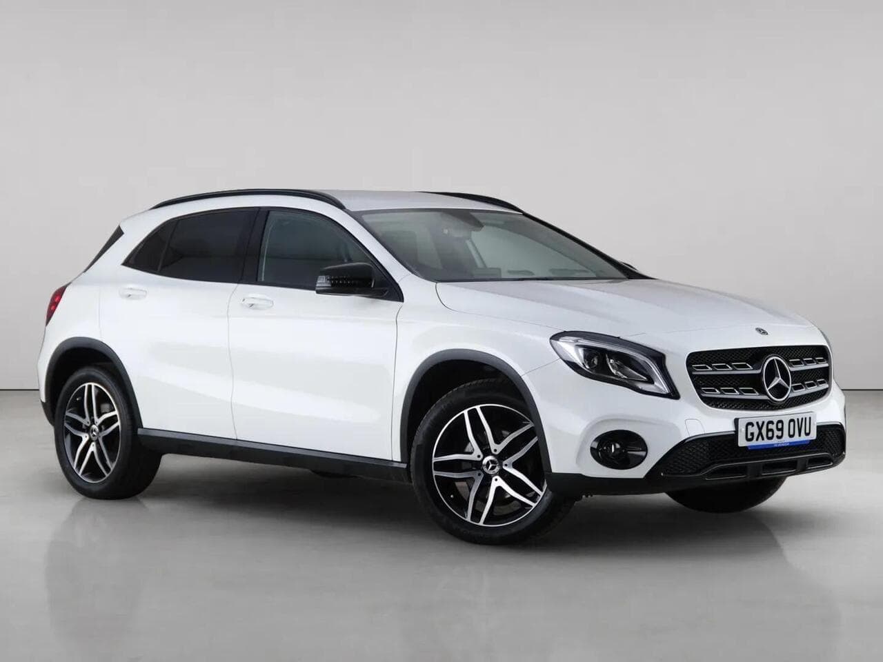 Mercedes-Benz GLA - Mercedes-Benz GLA 1.6 GLA180 Urban Edition 7G-DCT Euro 6 (s/s) 5dr
