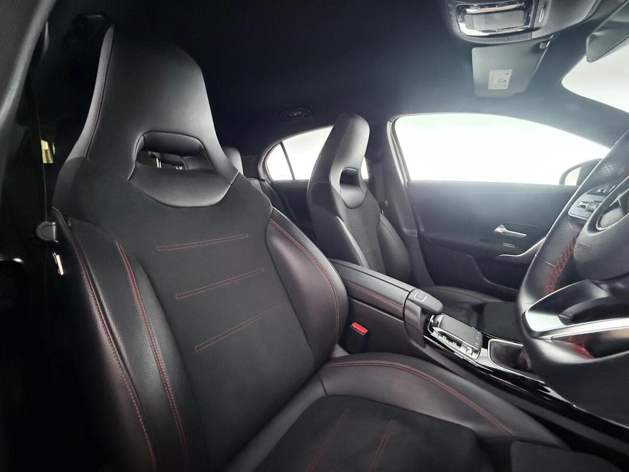 Mercedes-Benz A Class thumbnail Seat Driver