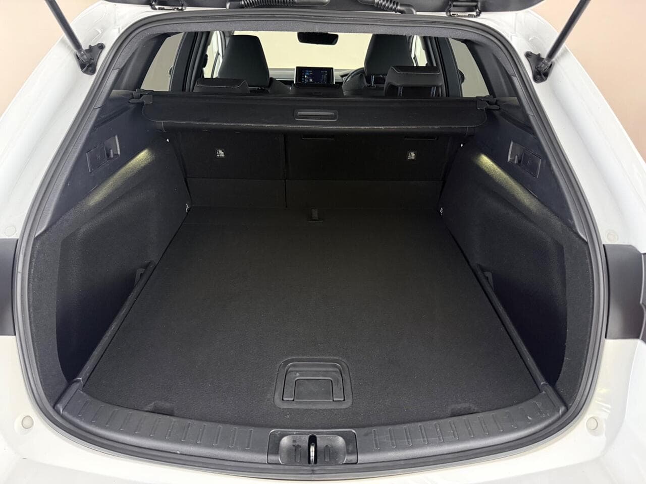 Toyota Corolla thumbnail Boot