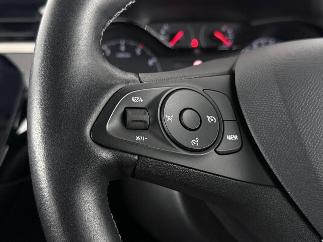 Vauxhall Corsa thumbnail Misc Controls