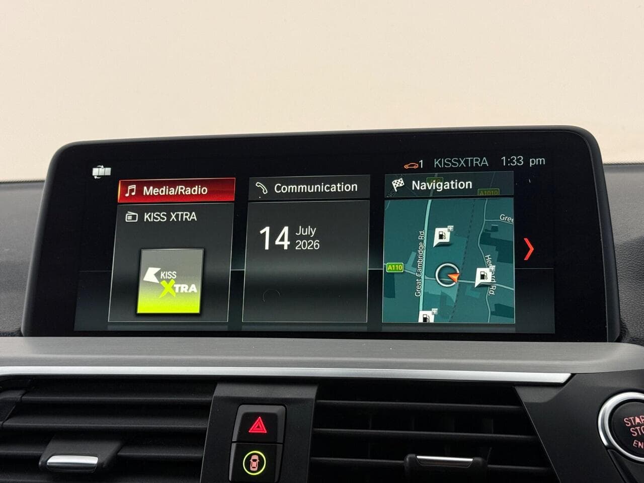 BMW X3 thumbnail Infotainment System