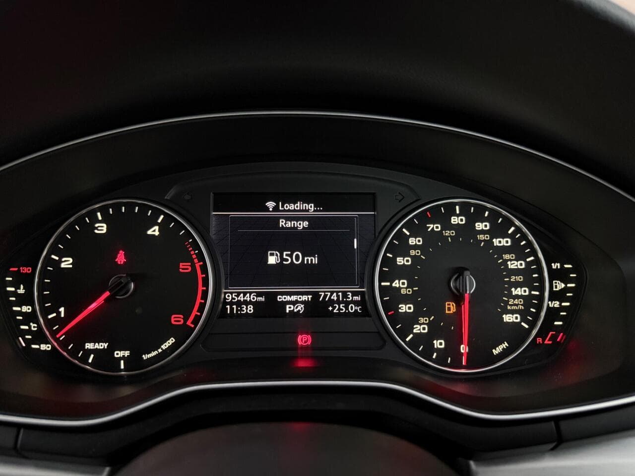 Audi A4 thumbnail Driver Instruments
