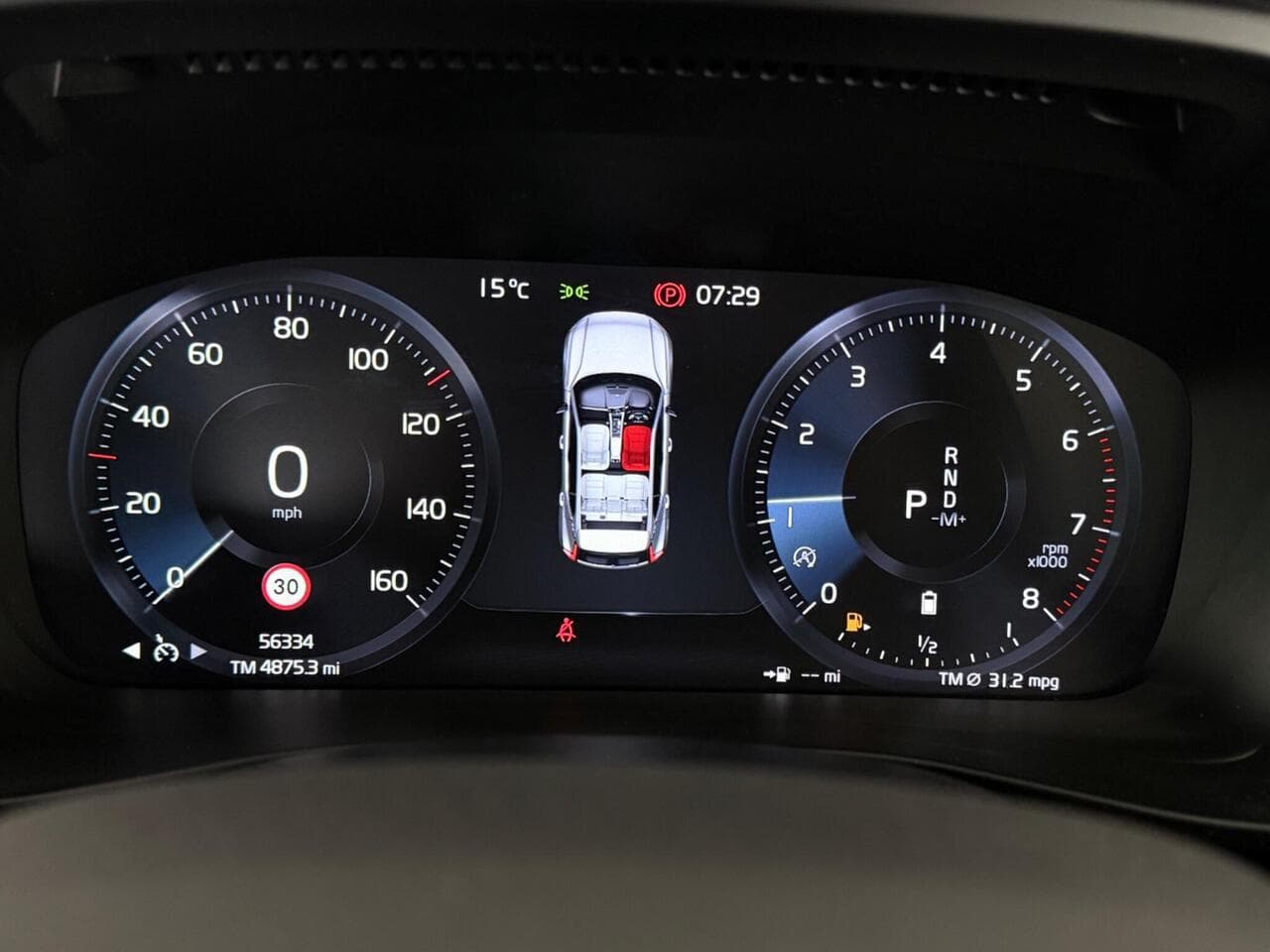 Volvo XC40 thumbnail Driver Instruments
