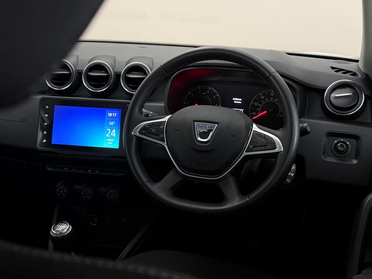 Dacia Duster thumbnail Steering Wheel
