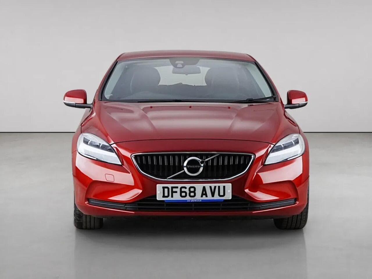 Volvo V40 thumbnail Front