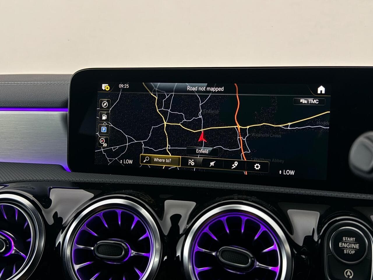 Mercedes-Benz CLA thumbnail Infotainment System
