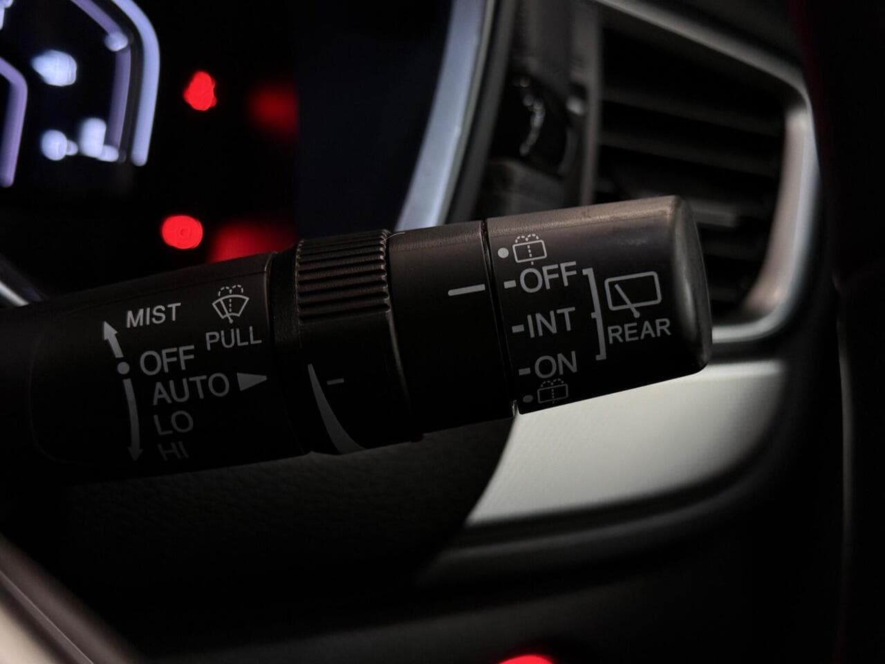 Honda CR-V thumbnail Misc Controls