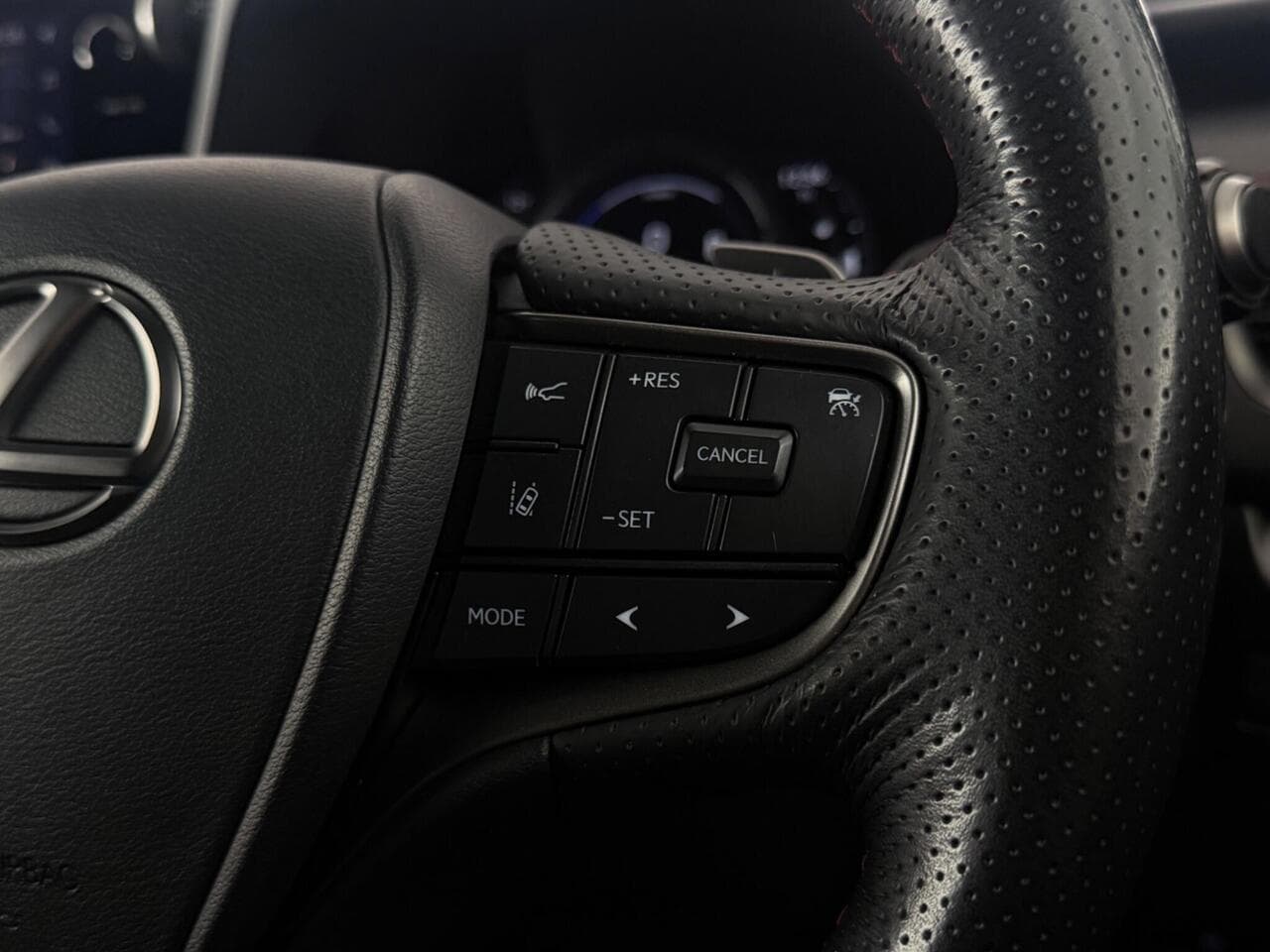 Lexus UX thumbnail Misc Controls