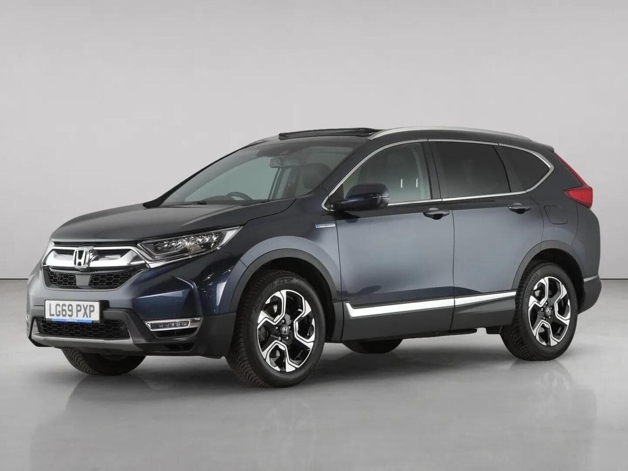 Honda CR-V thumbnail Front Left