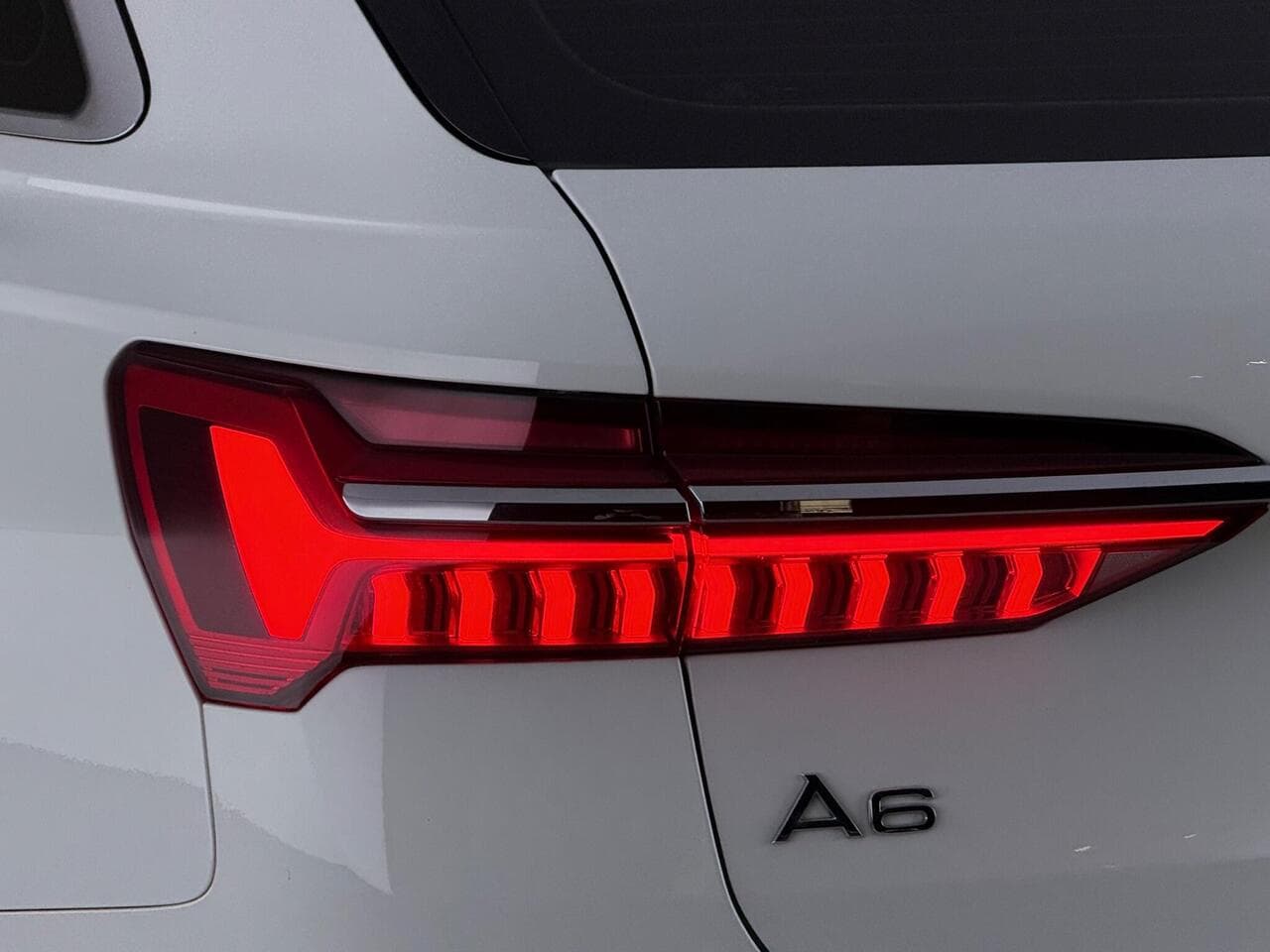 Audi A6 Avant thumbnail Lights Rear