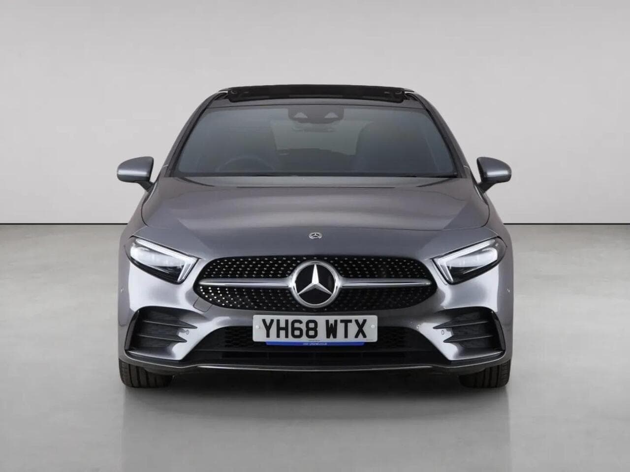 Mercedes-Benz A Class thumbnail Front
