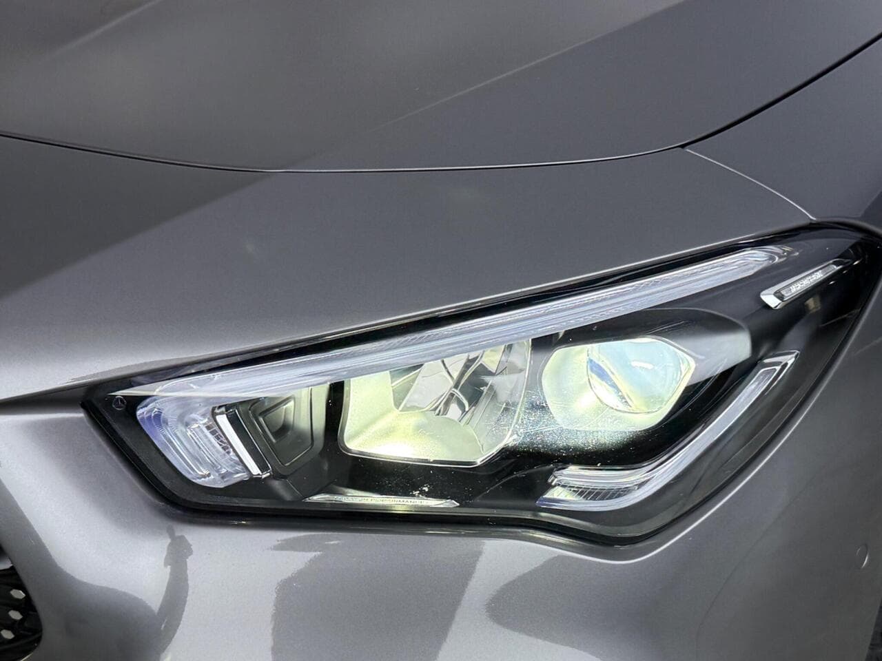 Mercedes-Benz CLA thumbnail Lights Front