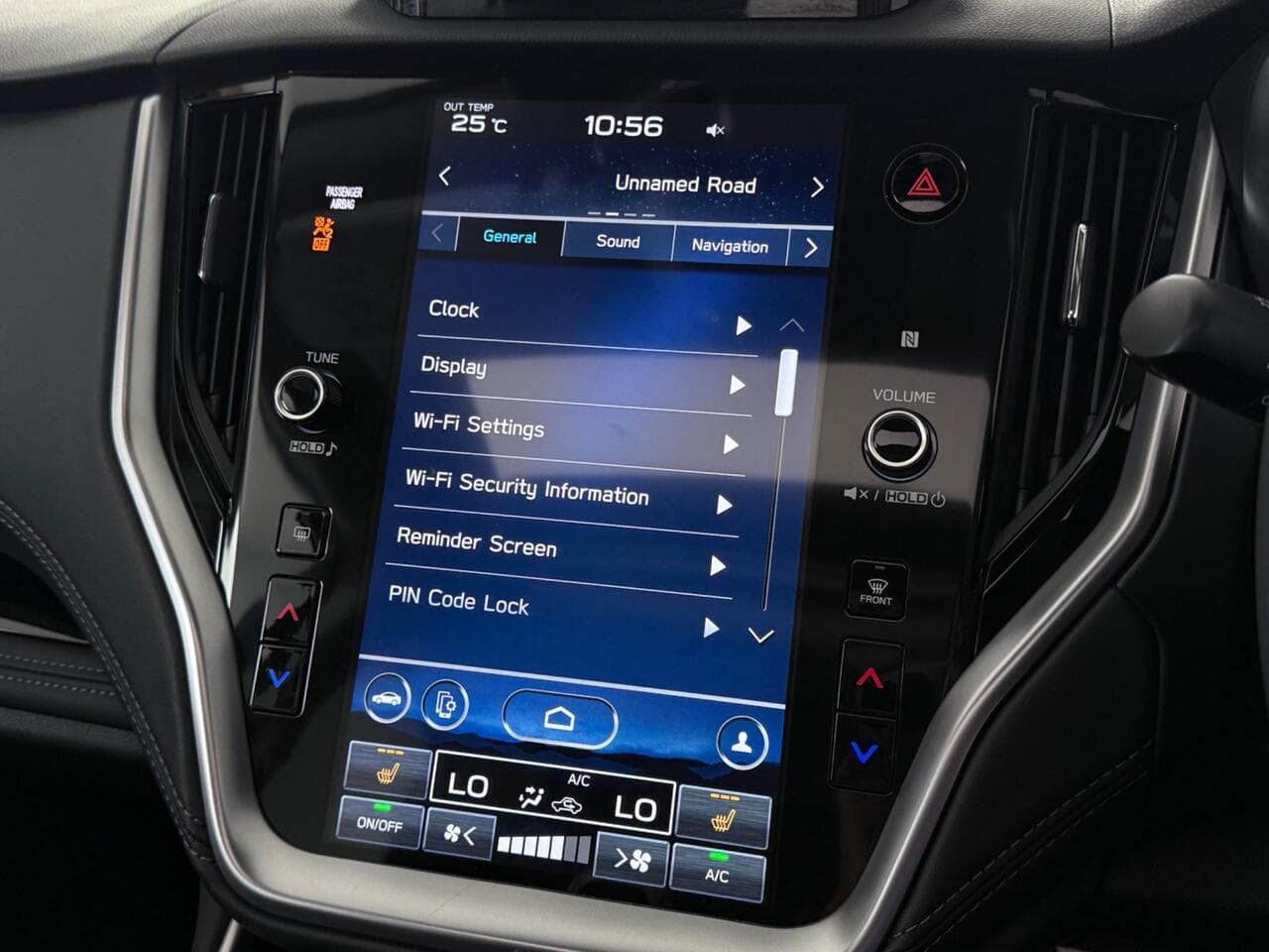 Subaru Outback thumbnail Infotainment System