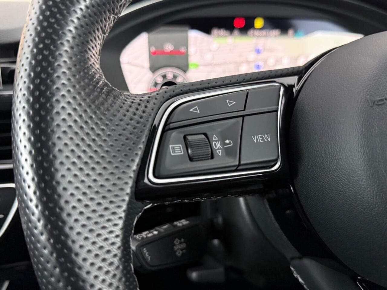 Audi A4 Avant thumbnail Misc Controls