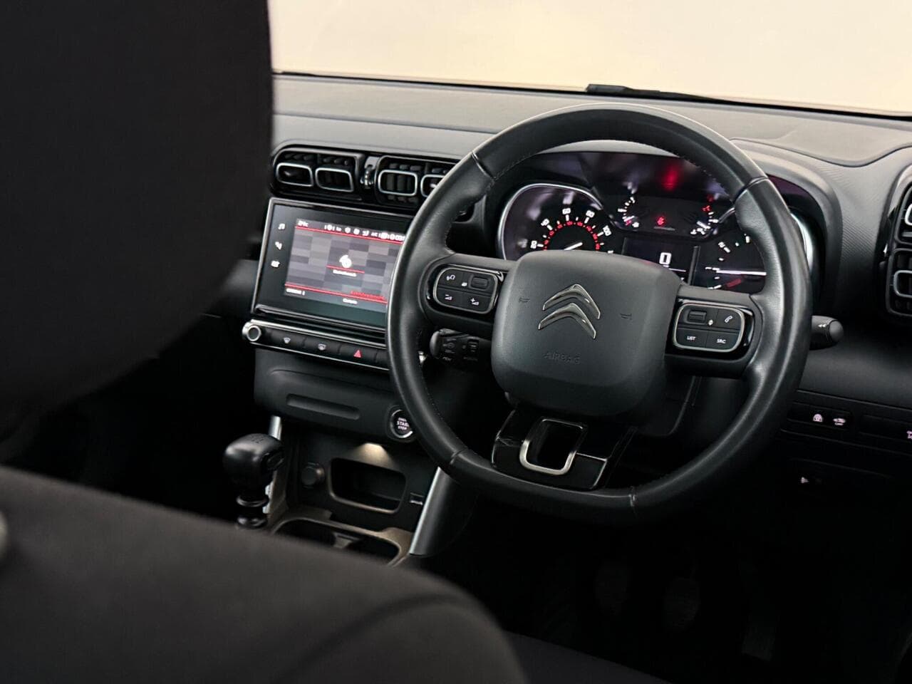 Citroen C3 Aircross thumbnail Steering Wheel