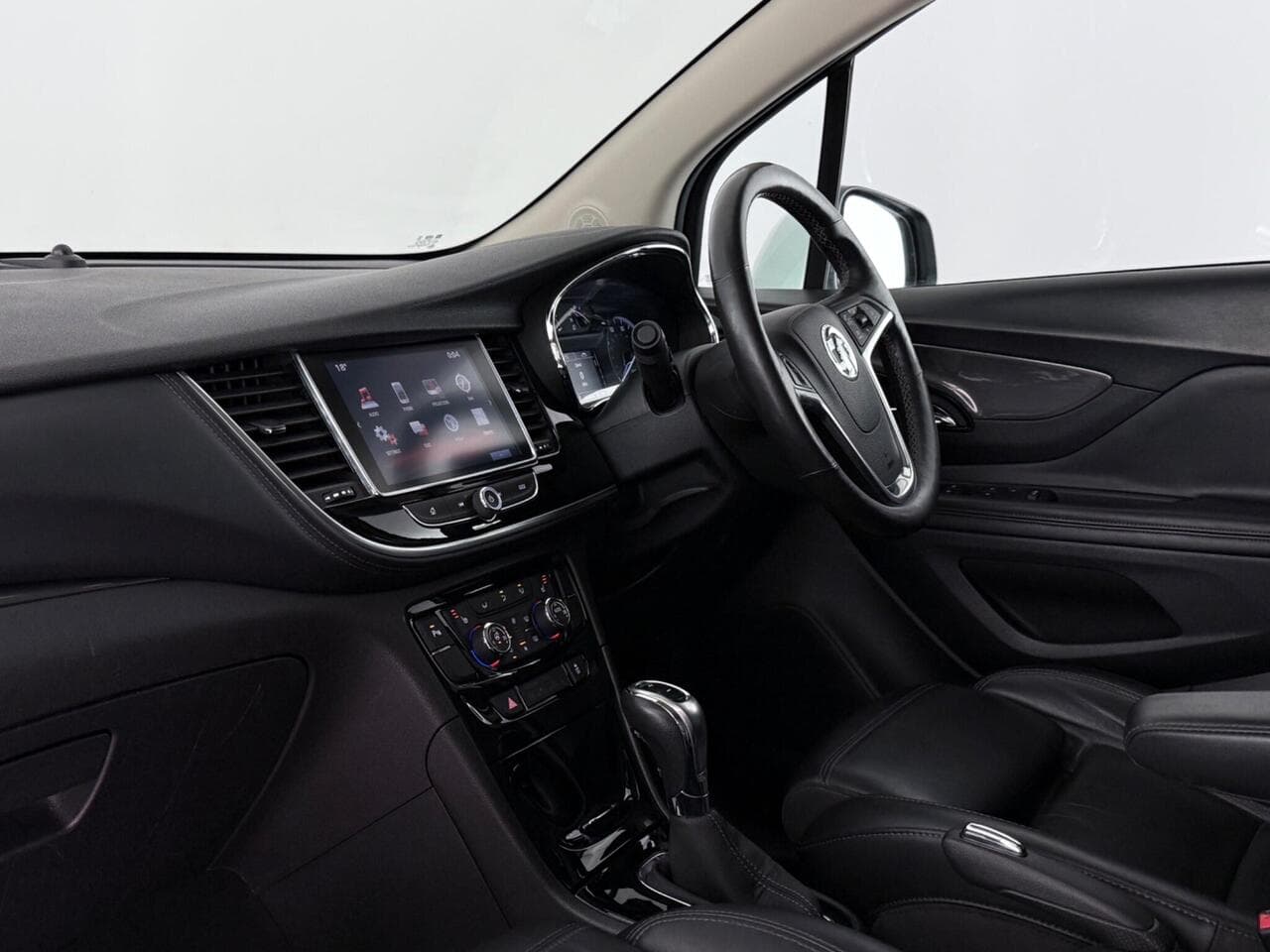 Vauxhall Mokka X thumbnail Interior Front