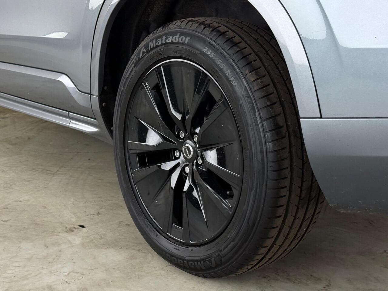 Volvo XC90 thumbnail Wheel