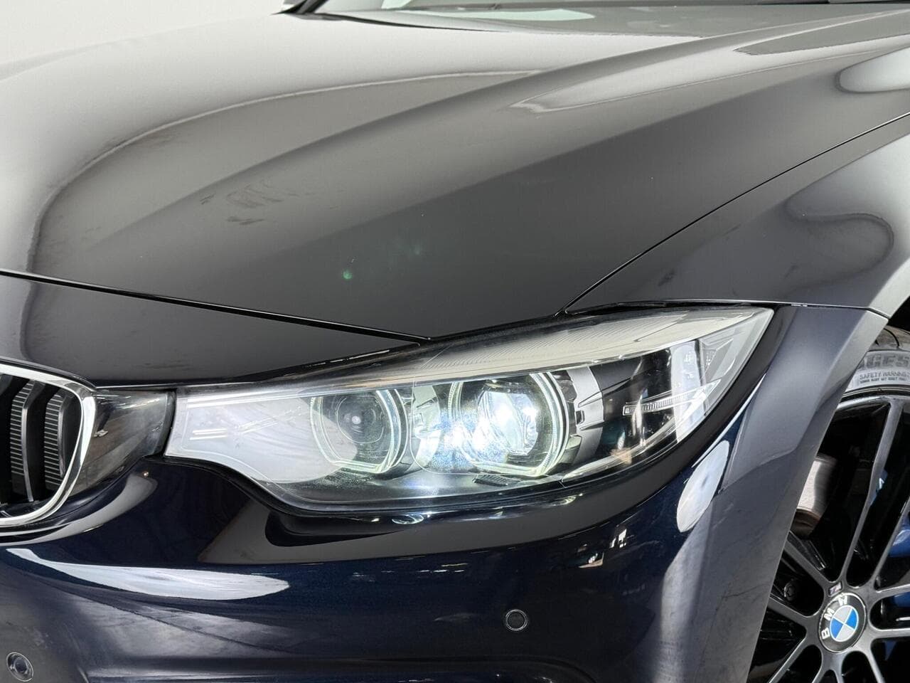 BMW 4 Series Gran Coupe thumbnail Lights Front