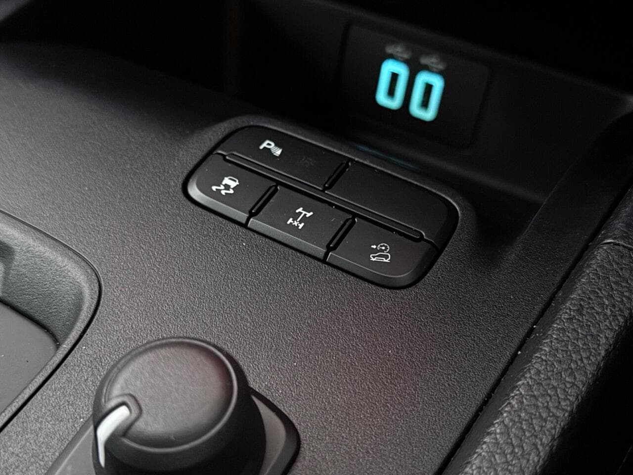 Ford Ranger thumbnail Misc Controls