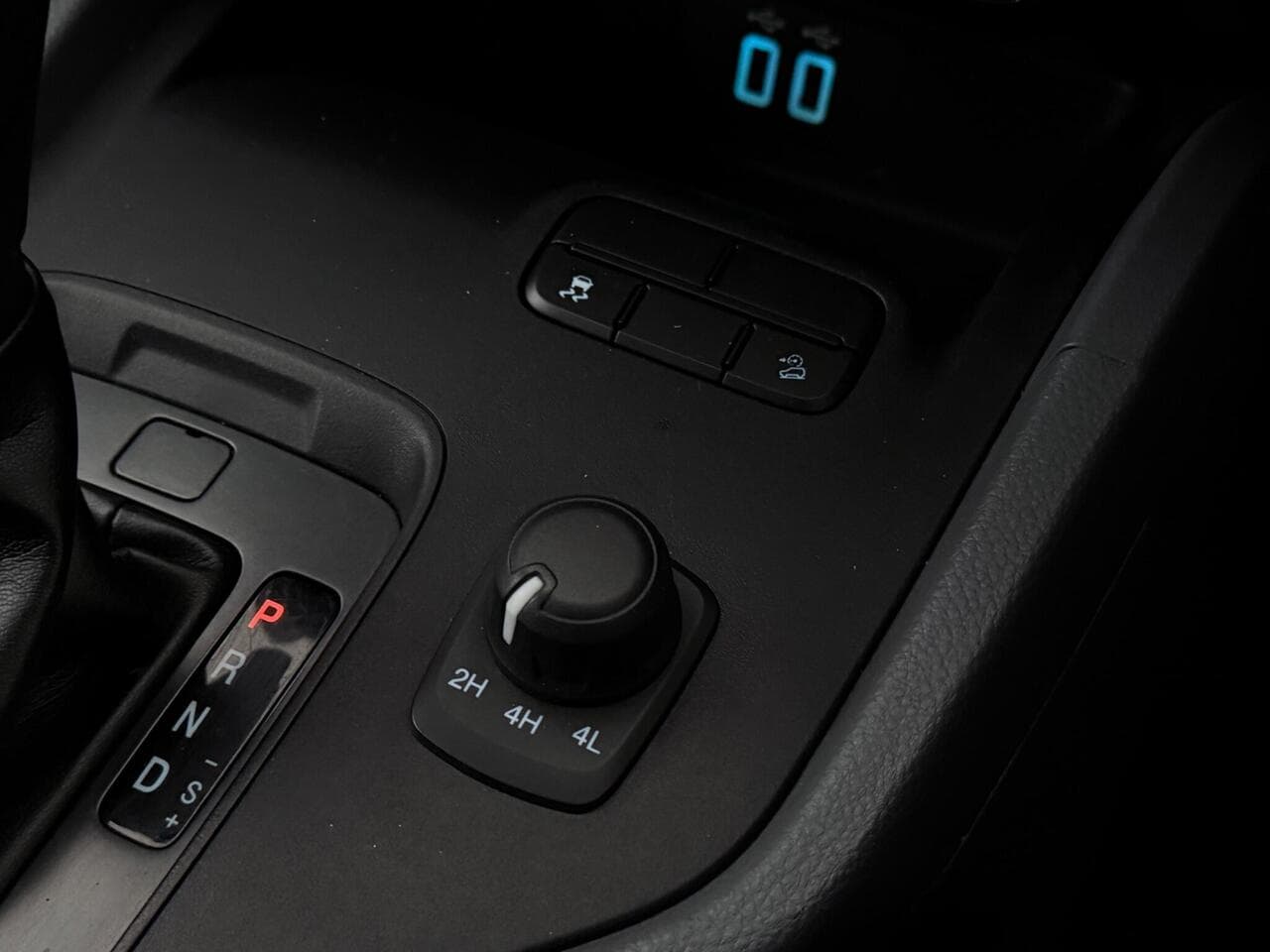 Ford Ranger thumbnail Misc Controls