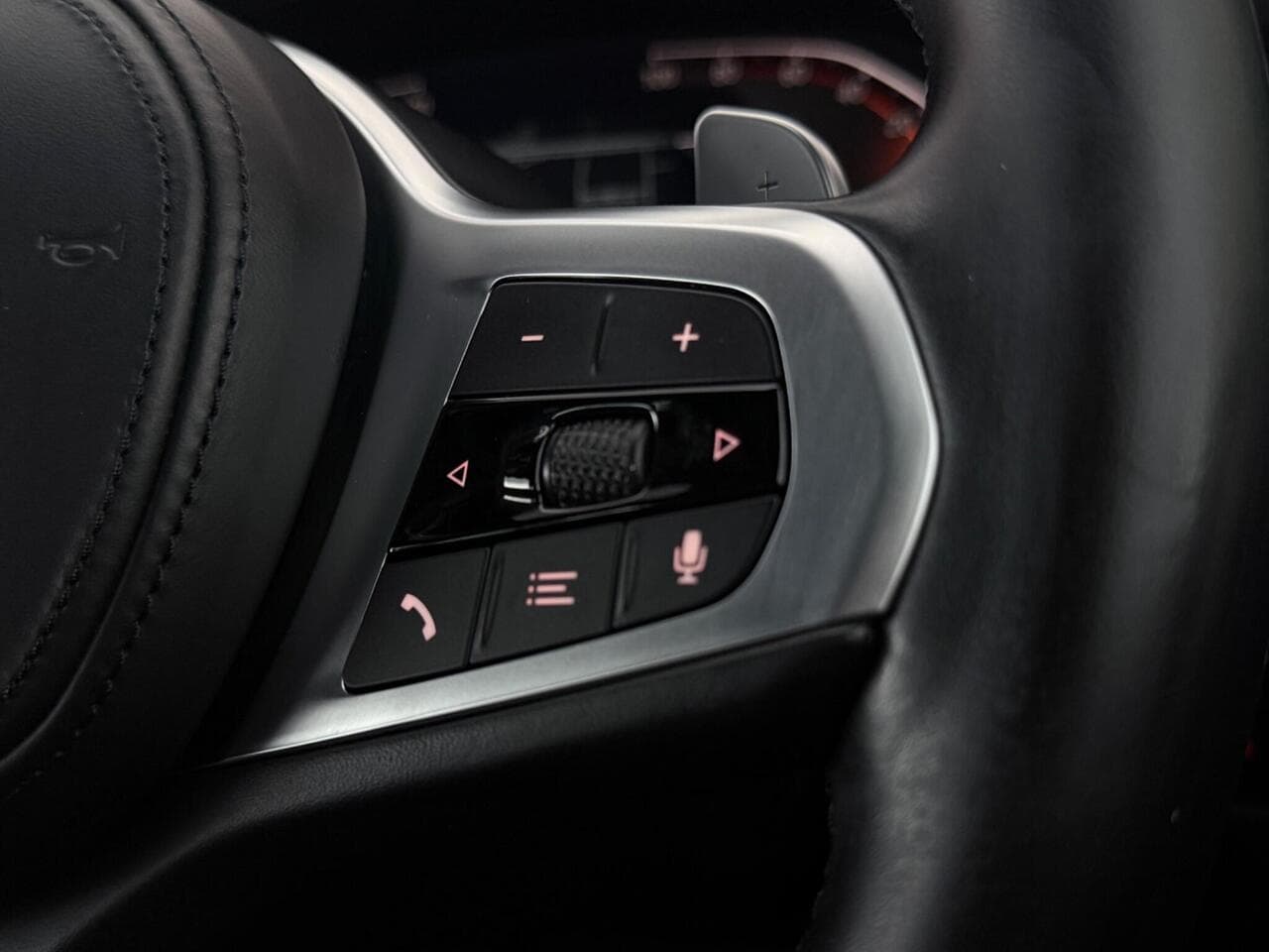 BMW 4 Series thumbnail Misc Controls