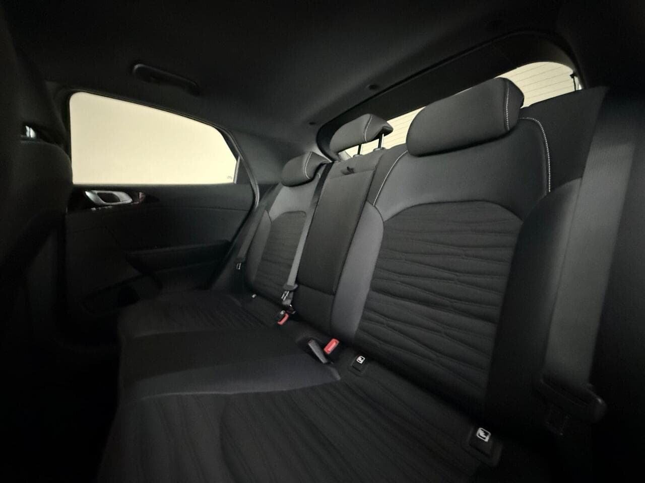 Kia XCeed thumbnail Seats Rear