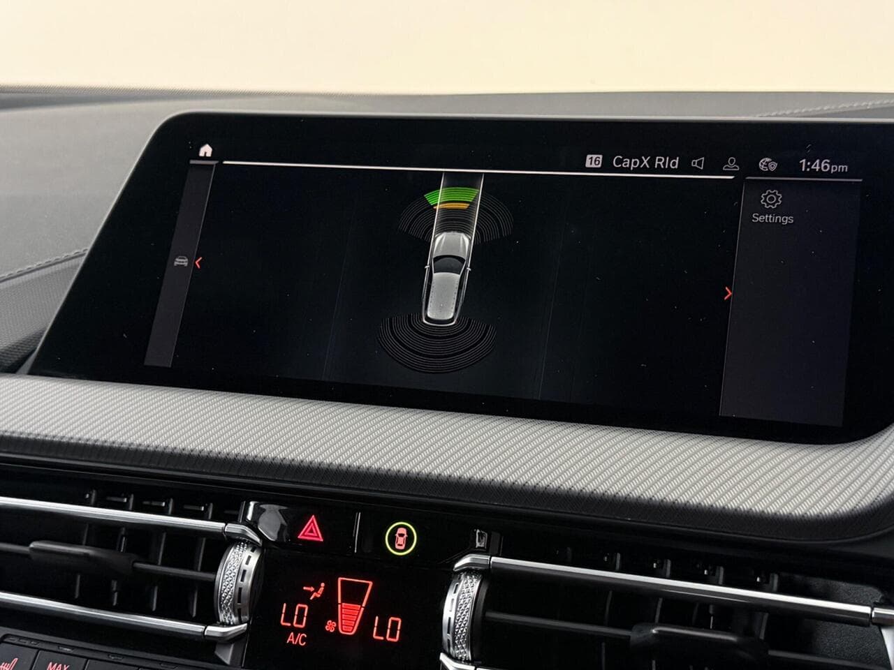 BMW 1 Series thumbnail Infotainment System