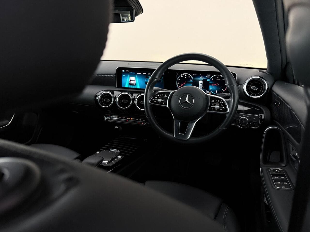 Mercedes-Benz A Class thumbnail Interior Front