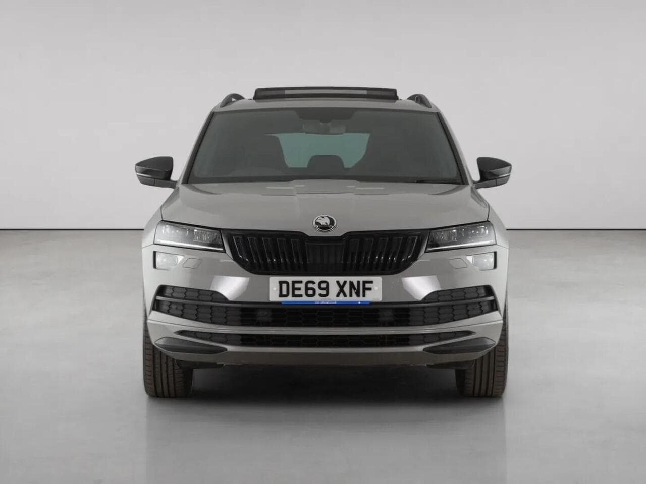 Skoda Karoq thumbnail Front