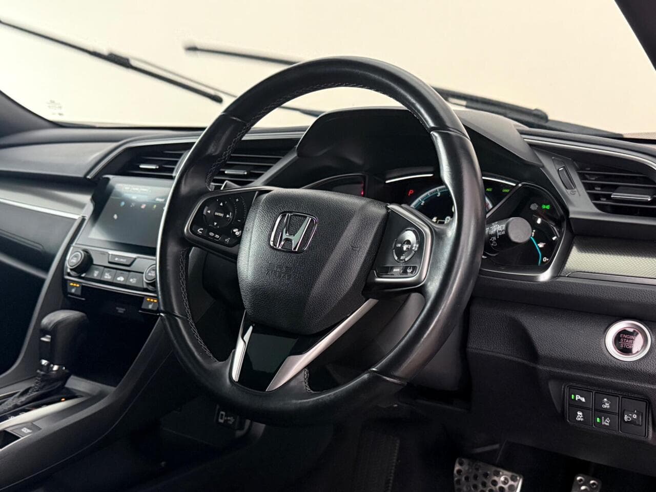 Honda Civic thumbnail Steering Wheel