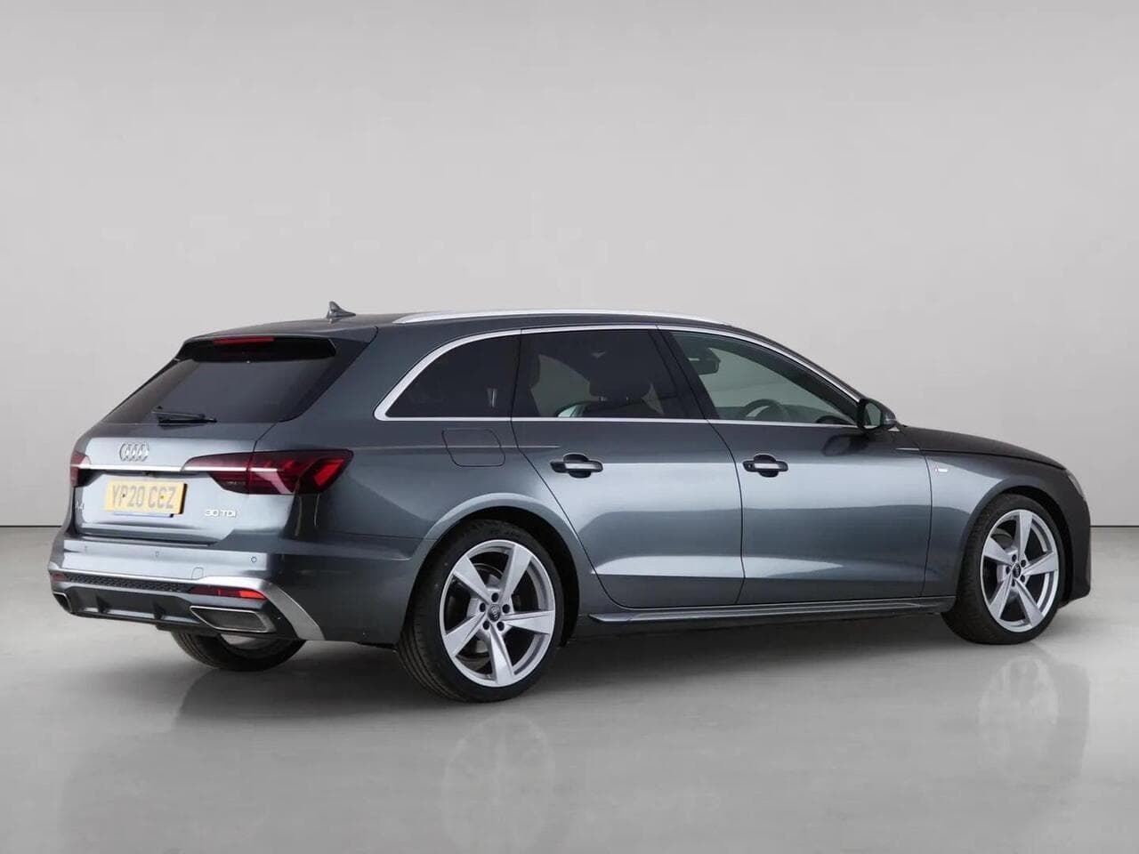 Audi A4 Avant thumbnail Rear Right