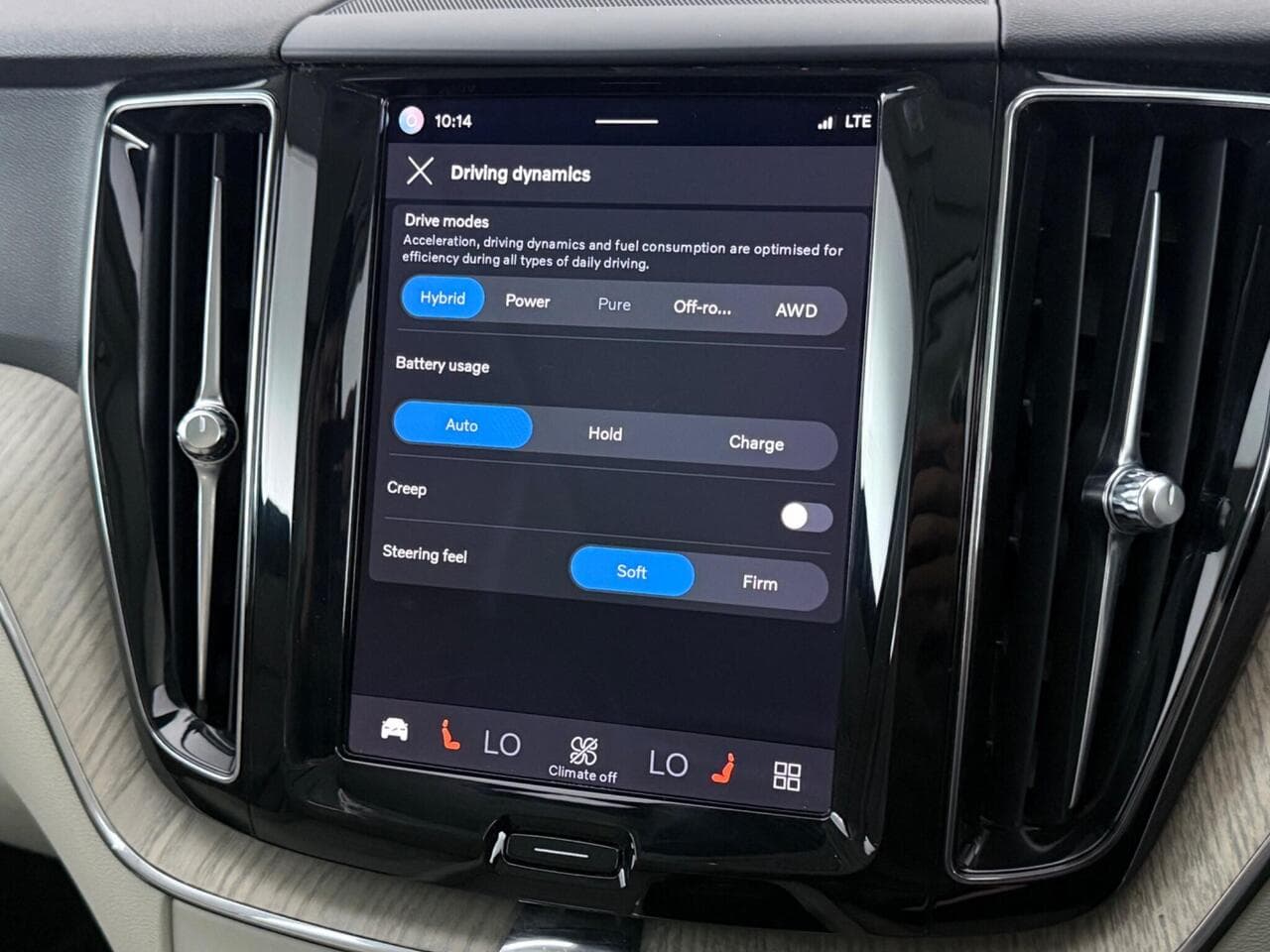 Volvo XC60 thumbnail Infotainment System