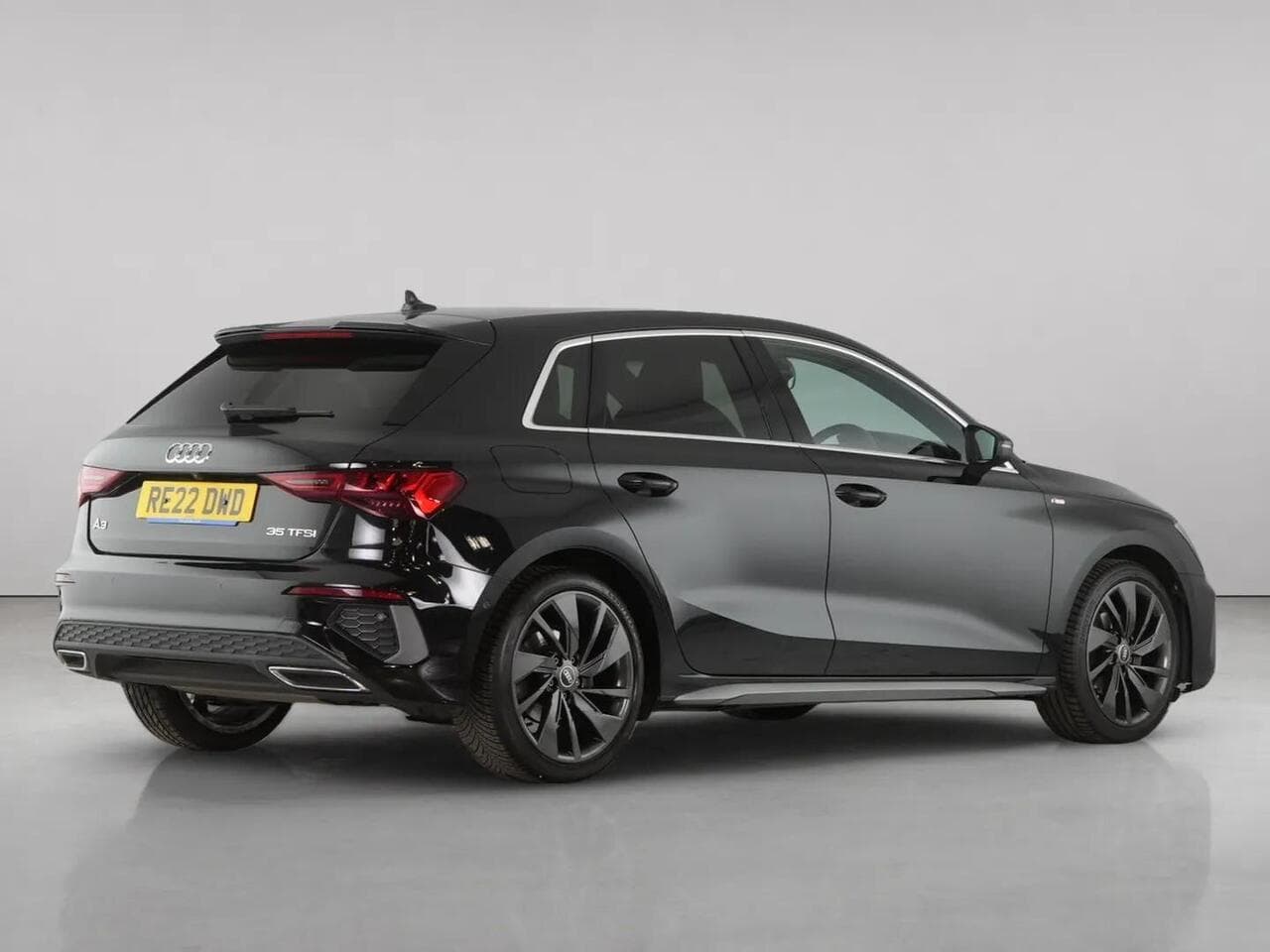 Audi A3 thumbnail Rear Right