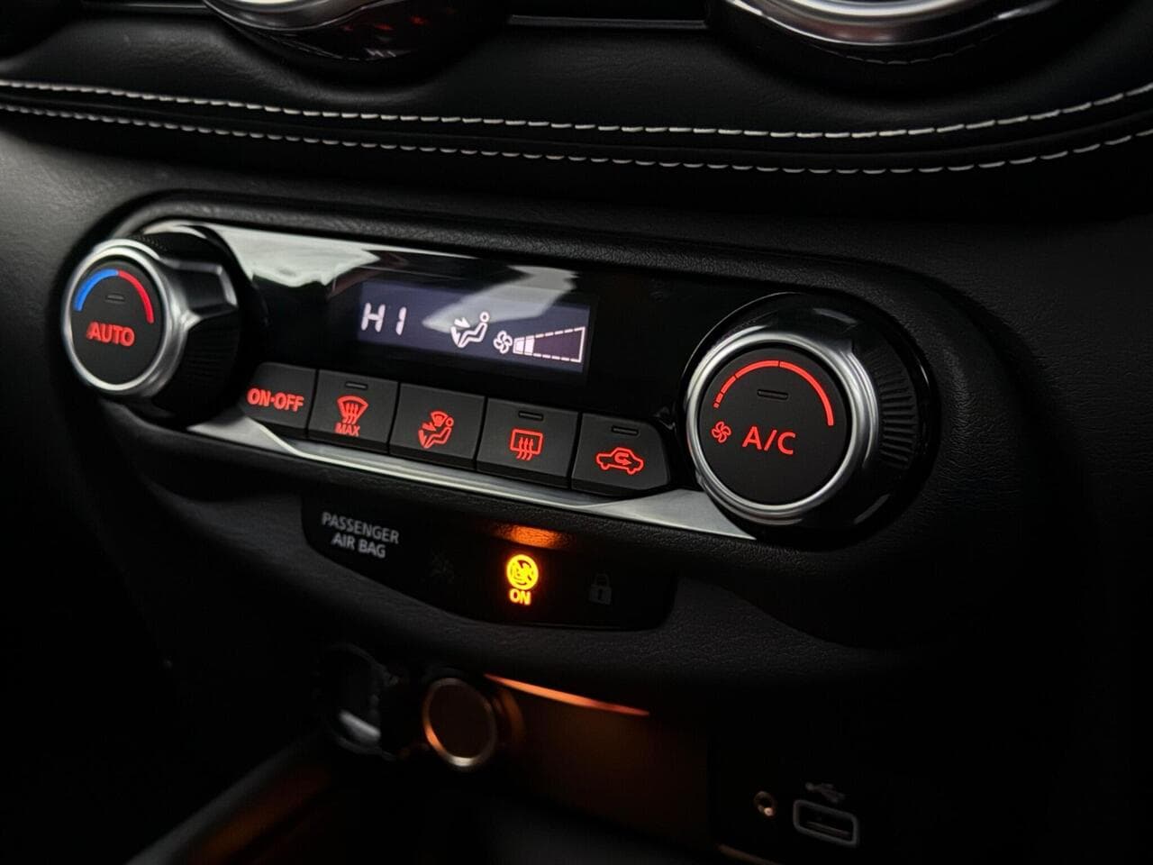 Nissan Juke thumbnail Misc Controls