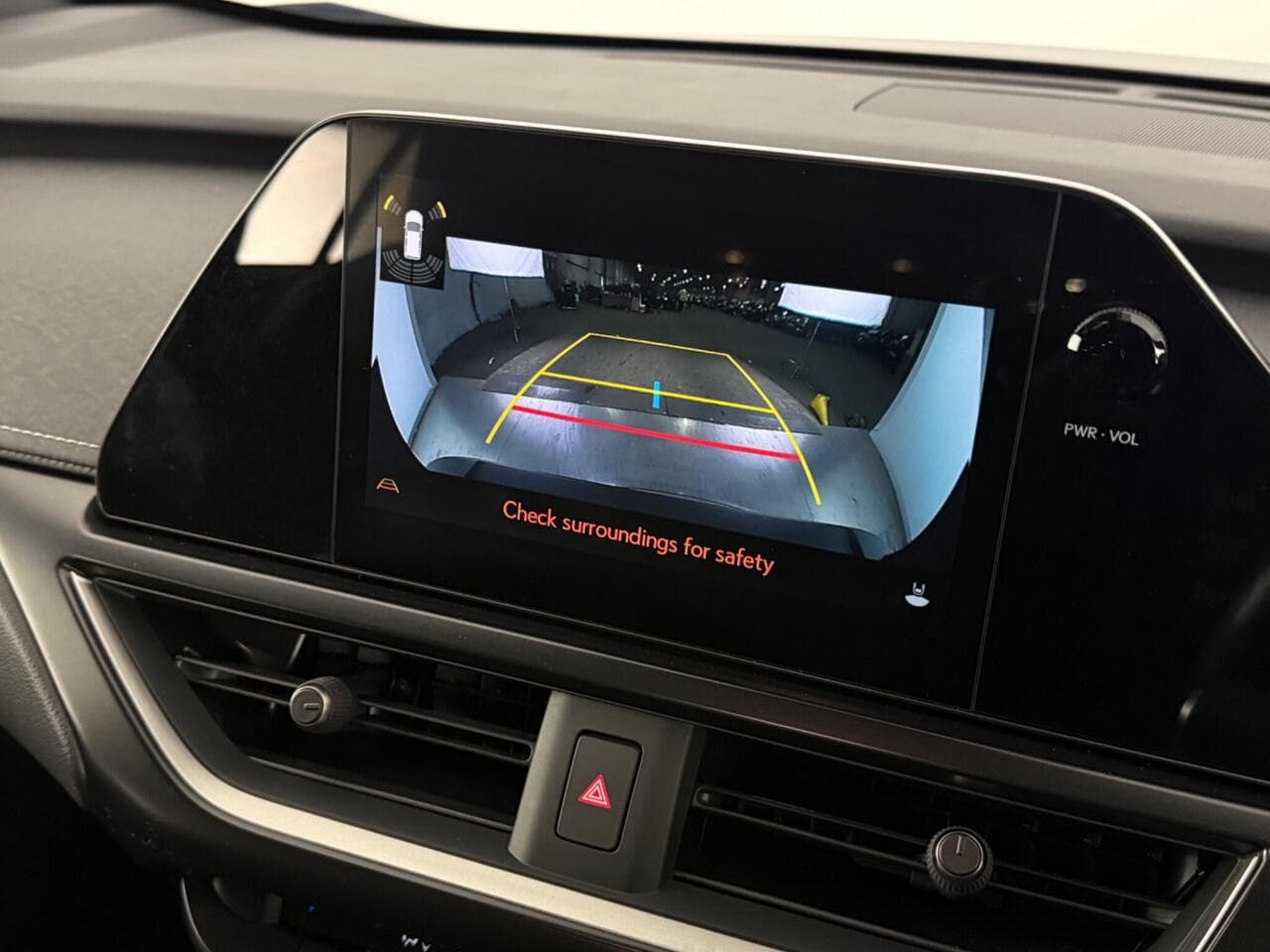 Lexus UX thumbnail Infotainment System