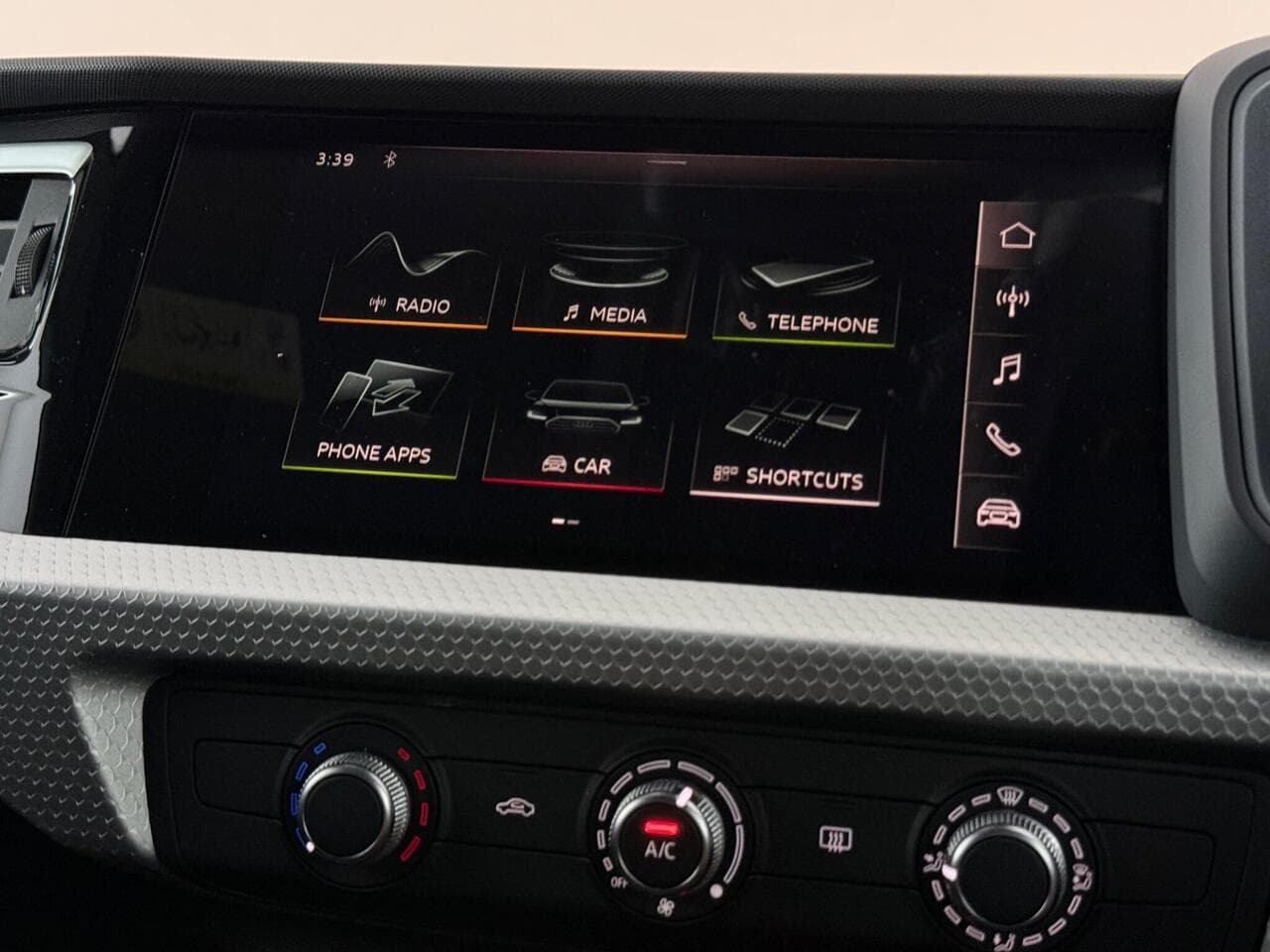 Audi A1 thumbnail Infotainment System