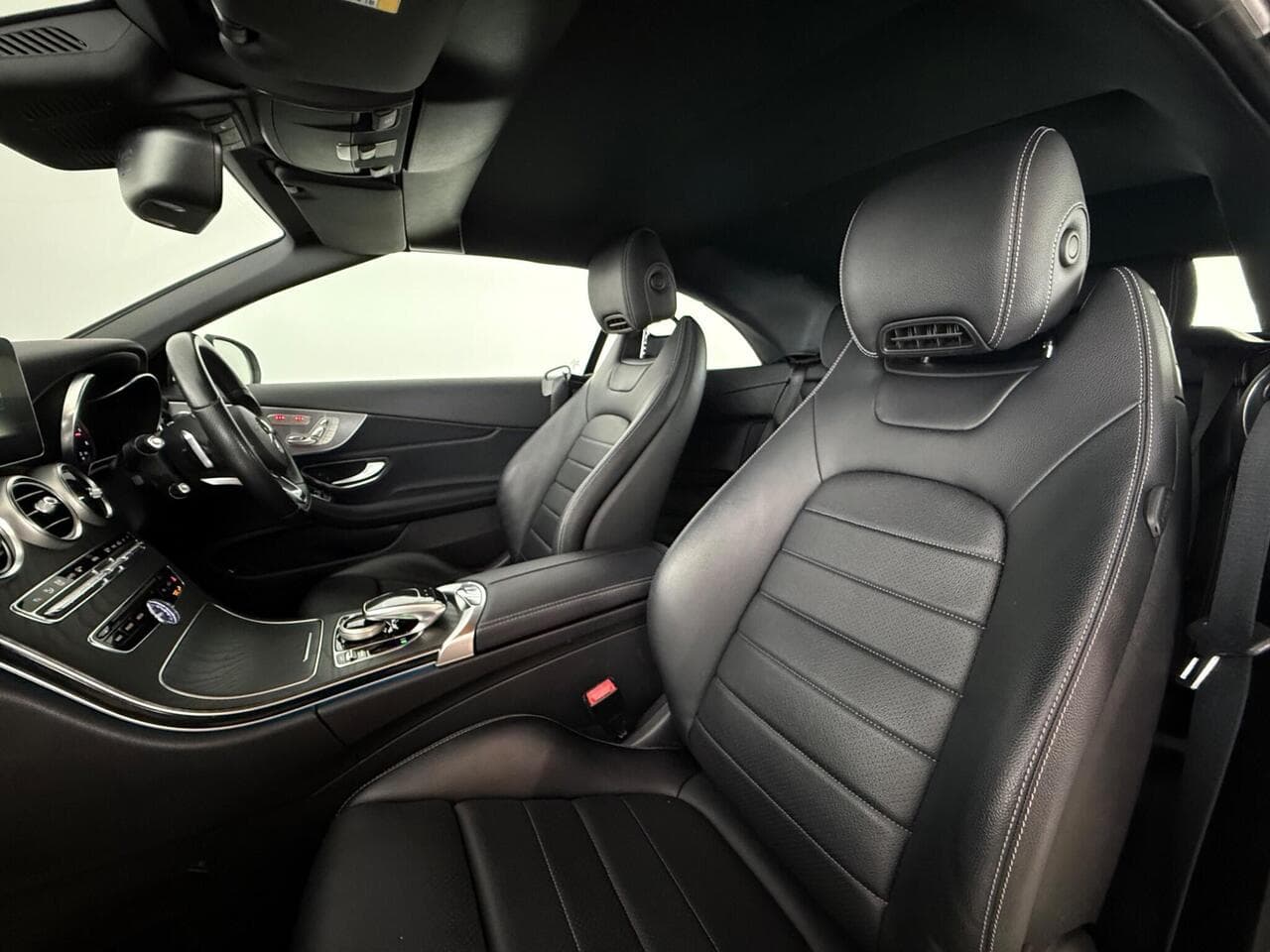 Mercedes-Benz C Class thumbnail Seat Front Passenger
