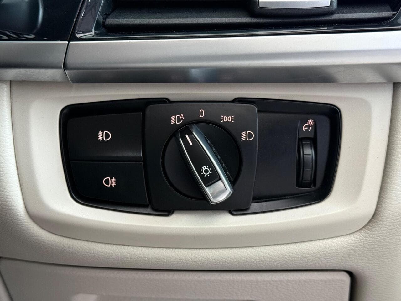 BMW X5 thumbnail Misc Controls