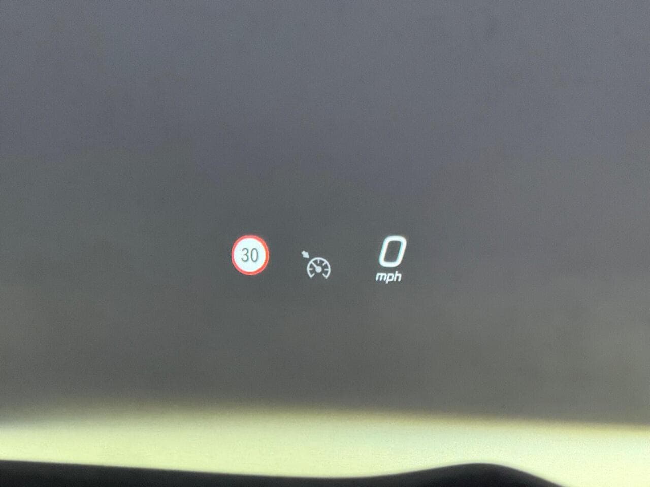 Mercedes-Benz C Class thumbnail Misc Controls