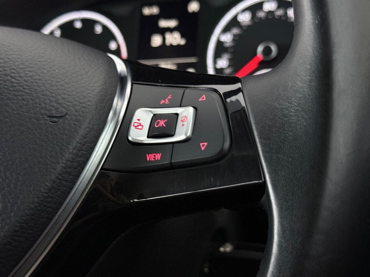 Volkswagen Polo thumbnail Misc Controls