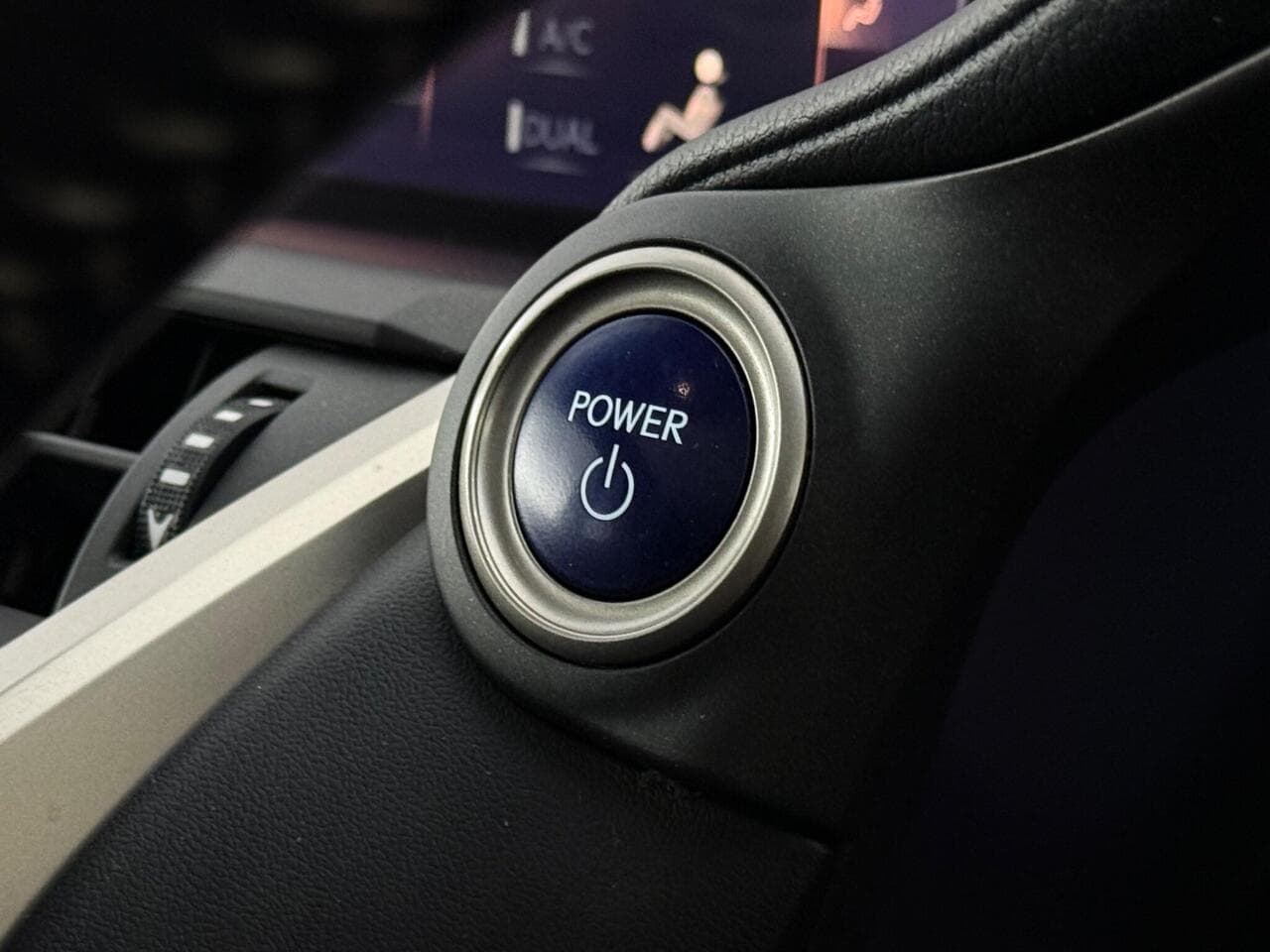 Lexus NX thumbnail Inconclusive