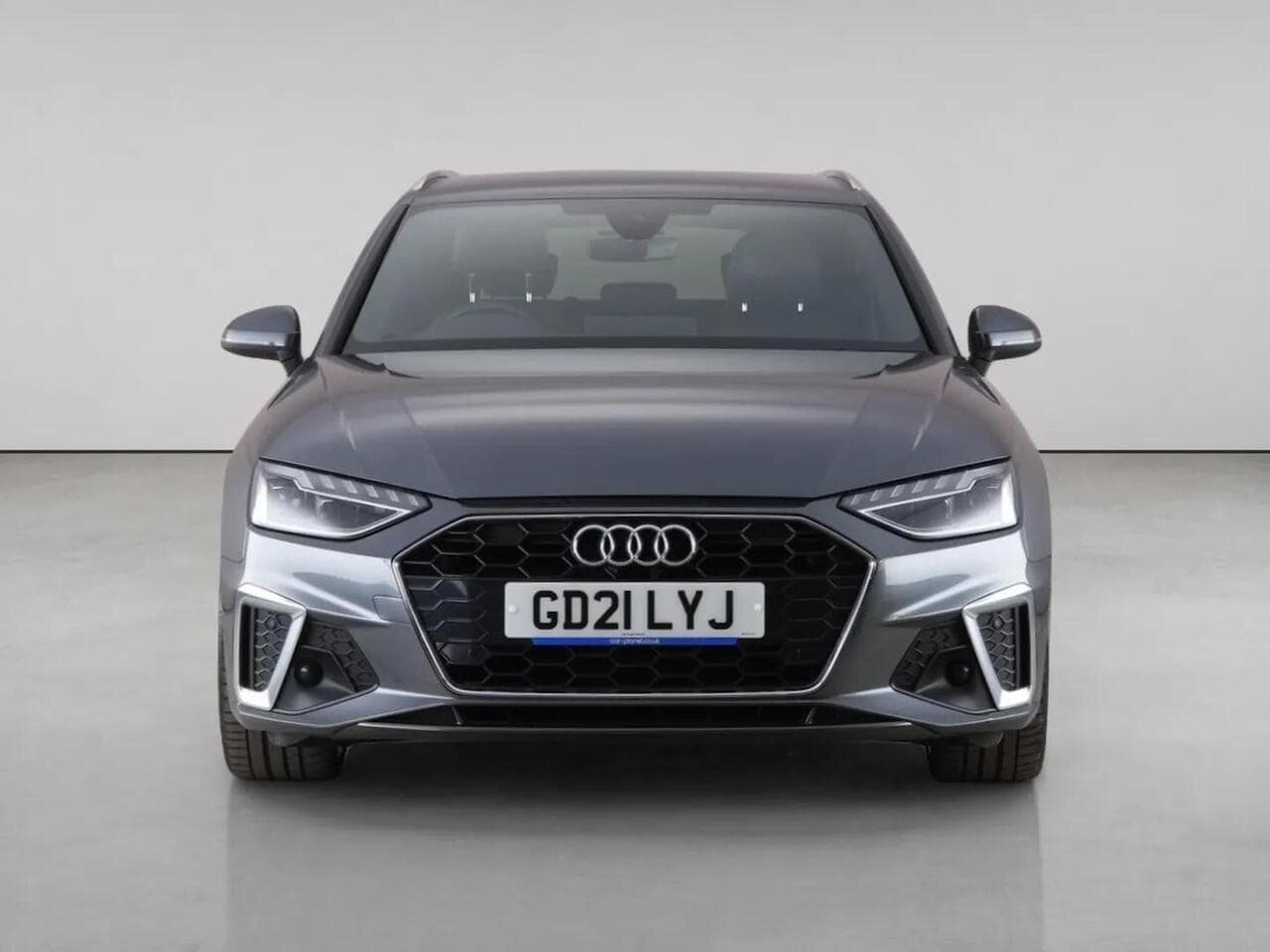 Audi A4 Avant thumbnail Front