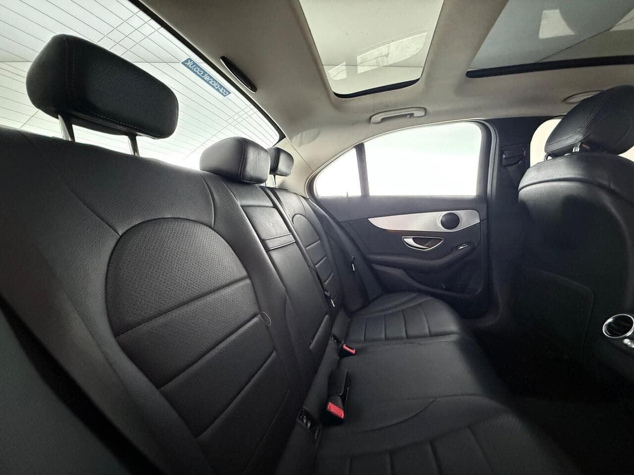 Mercedes-Benz C Class thumbnail Seats Rear