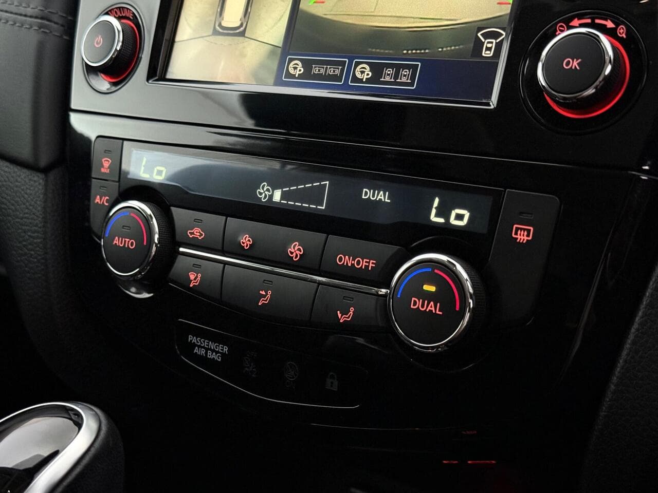 Nissan X-Trail thumbnail Misc Controls