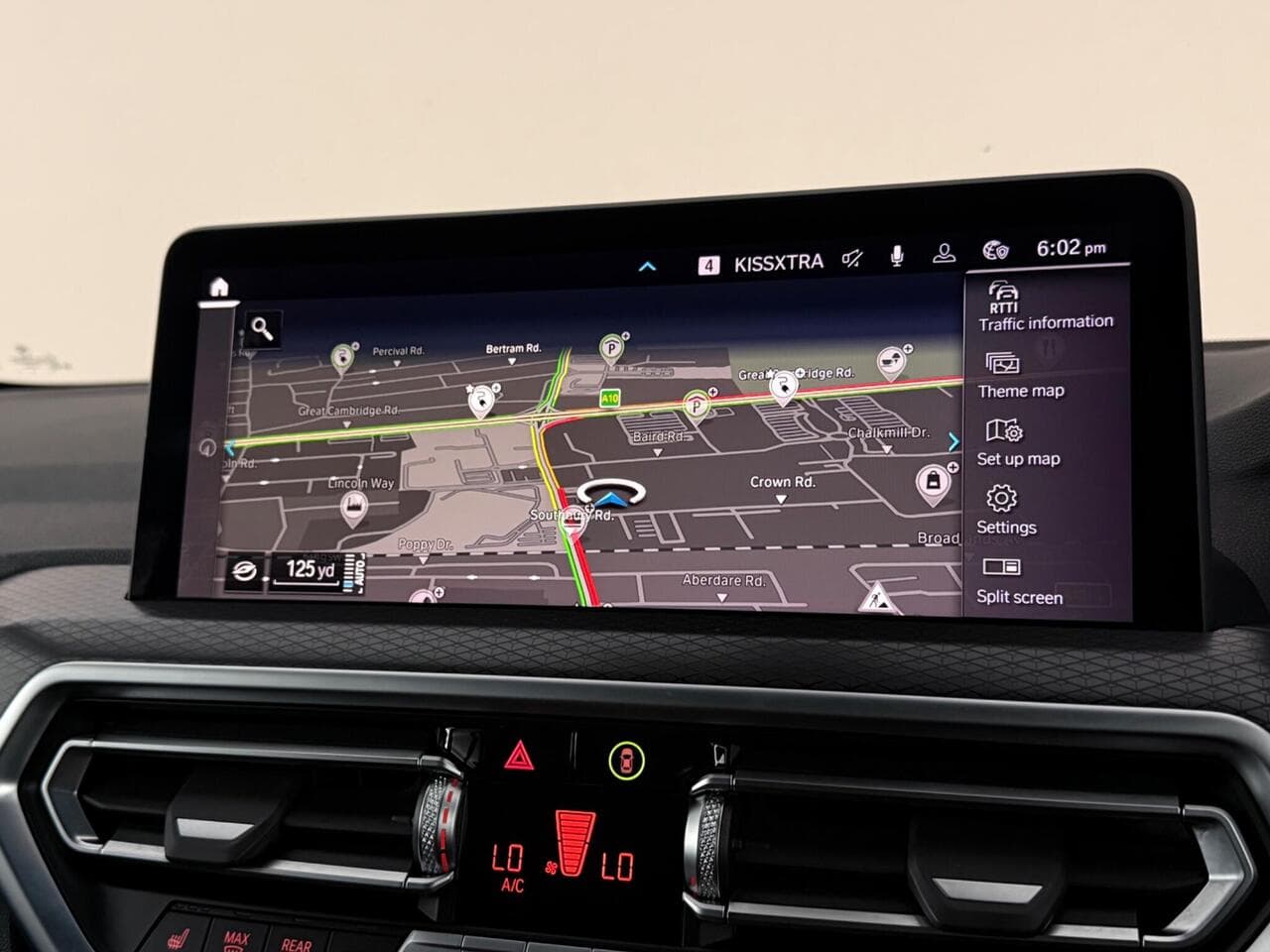 BMW X3 thumbnail Infotainment System